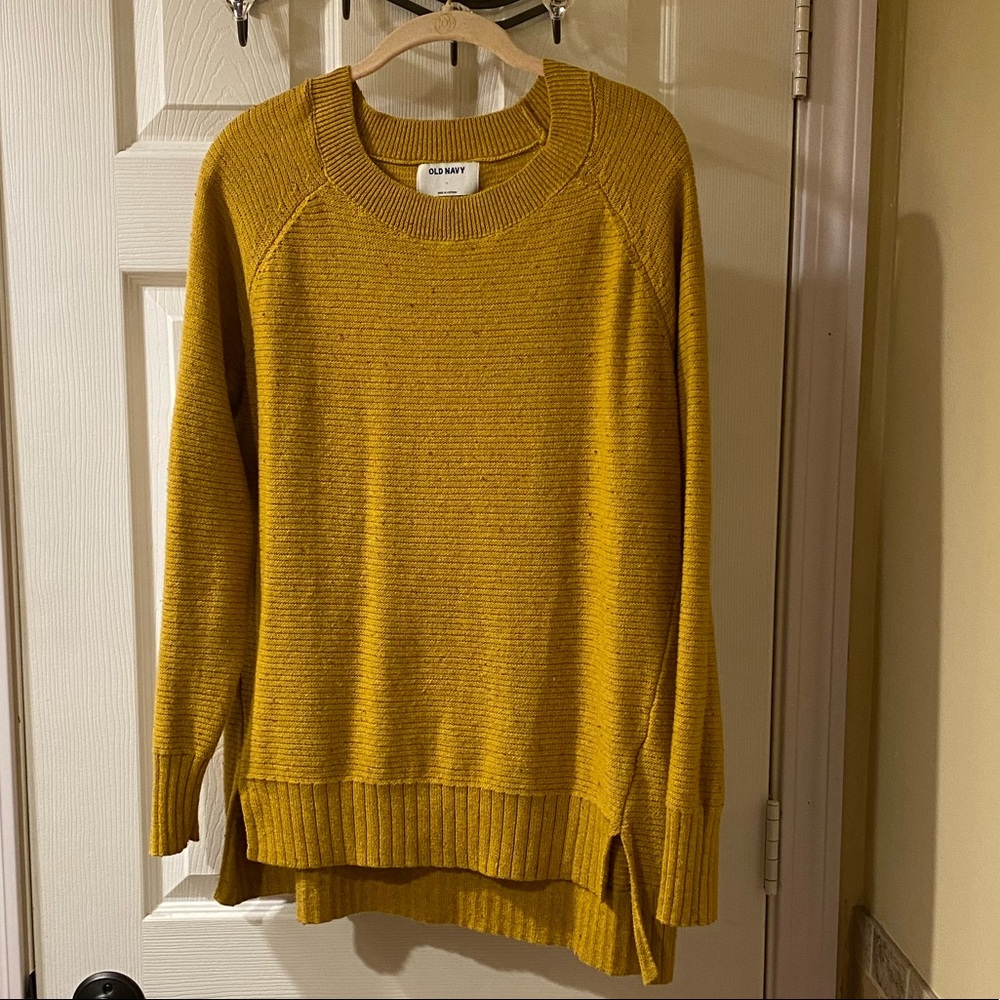 Old Navy Textured-stitch sweater Sz Large Like New